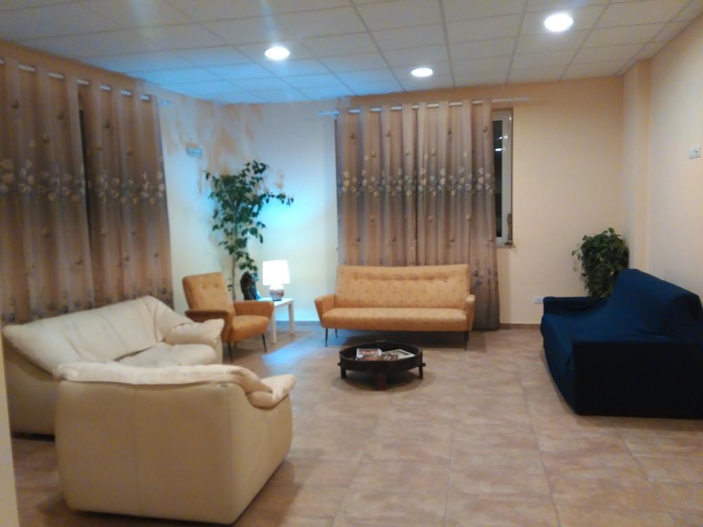 Hotel Residence Thalassa Reggio Calabria Exterior photo